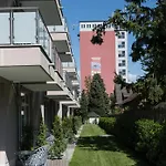 Aparthotel Atrium 4*