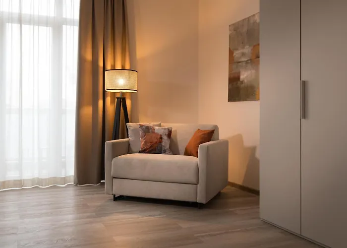 Ξενοδοχείο με διαμερίσματα Atrium 4*